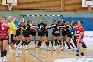Bild 337 - wBJ SV Henstedt Ulzburg - HSG Holstein Kiel/Kronshagen : Ergebnis: 30:28